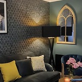 Stylish Scottish House With Garden and Parking