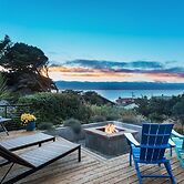 Rancho del Mar by Avantstay One Block From Beach