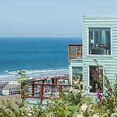 Blue Horizon by Avantstay Panoramic Views of the Ocean w/ Entertainers