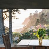 The Purcell House by Avantstay Surrounded in Lush Greenery w/ Large Ya