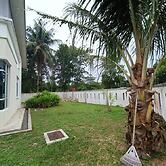 OYO Homes 90606 Casaria Cherating