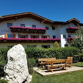 Beautiful Residence Klementhof With Gard