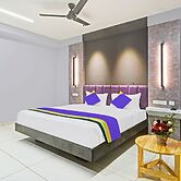 Treebo Premium La Orchid