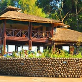 Da Vinci Gorilla Lodge