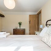Lovely Cosy Stone Cottage in Tetbury, Cotswolds