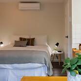 Barefoot Villas Room 7 Kodiak