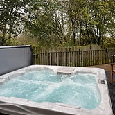 Blaydonburn - Sleeps 4,5 - Parking - Hottub - Yard