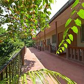 Oyo 90630 Mat Leon Village