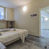 Tiny Duke Apartment in Varenna