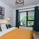 Lumina cozy 2-level apart with terrace