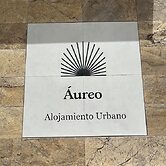 Aureo alojamiento urbano
