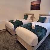 Cosy Stay in Stoke on Trent By Villazu