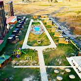 Lavira Tiny House Village