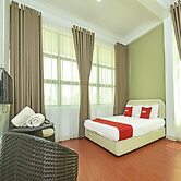 Oyo 90639 Hotel Azimah