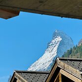 Peaky Riders Self Check-in Hotel