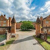 Wotton House Country Estate Hotel