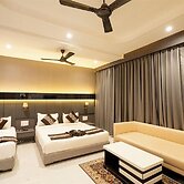 HOTEL RAJWADA RESORT