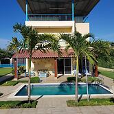 Amazing House at La Isabela