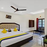 Itsy Hotels Regalia Grand, 500 Mtrs From Madikeri Fort