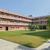 Hotel Rajwada Palace