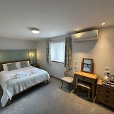 Royal Oak Guest House