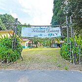 OYO 90657 D'ambang Resort