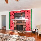 Summertime Pet-friendly 30 min Savannah