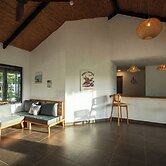 Yuli Hotel