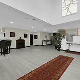 Holmes Suites Inn Columbus Pataskala - I-70 East