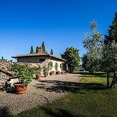Oliveta a Retreat Surrounded by Olive Trees