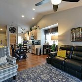 Gathering Place at the Nest - Open-air Dining