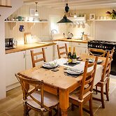 Kirk Wynd Cottage - Traditionally Charming