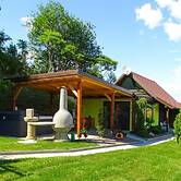 Ladybug House With Whirlpool