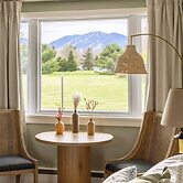 Gale River House - Boutique Hotel