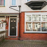 Cosy Coastal Holiday Let