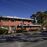 Parkside Inn Motel