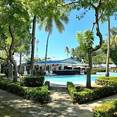 Puerto Azul Hotel