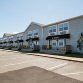 Amsterdam Inn & Suites, an Ascend Collection Hotel