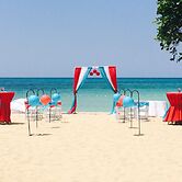 Coral Seas Beach Resort