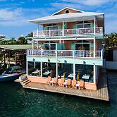 Bocas Paradise Hotel