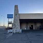 Four Corners Inn