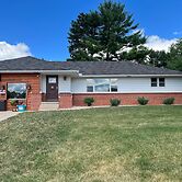 All Star Inn & Suites