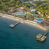 Crystal Flora Beach Resort – All Inclusive