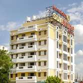 Meenakshi's Sunshine Hotel