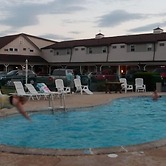 Cherry Lane Motor Inn