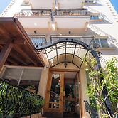Chrielka Hotel Apartments