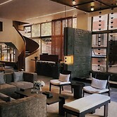 James Joyce Coffetel Tianhebei
