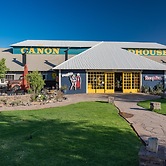 Canyon Roadhouse