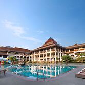 Royal Hotel and Villa Batu
