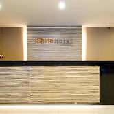 iShine Hotel